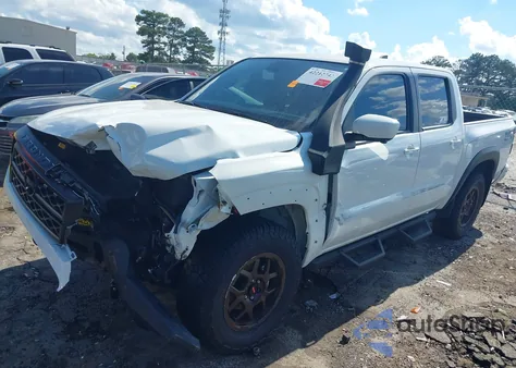 2022 Nissan Frontier Pro-4X 4X4 z USA, uszkodzony, nr VIN 1N6ED1EK6NN671965